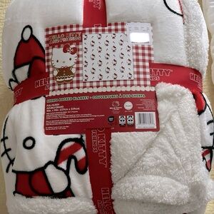 Hello kitty Christmas queen Sherpa